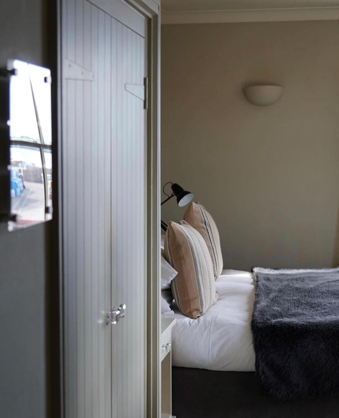 The Pier Hotel 하위치 외부 사진