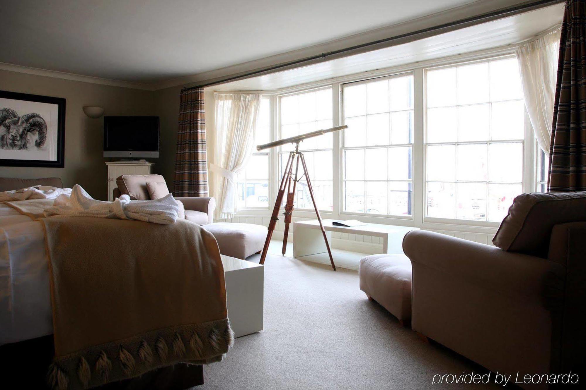 The Pier Hotel 하위치 객실 사진