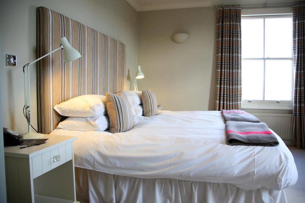 The Pier Hotel 하위치 외부 사진